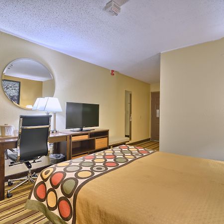 Super 8 By Wyndham Latham - Albany Airport Hotel Ngoại thất bức ảnh