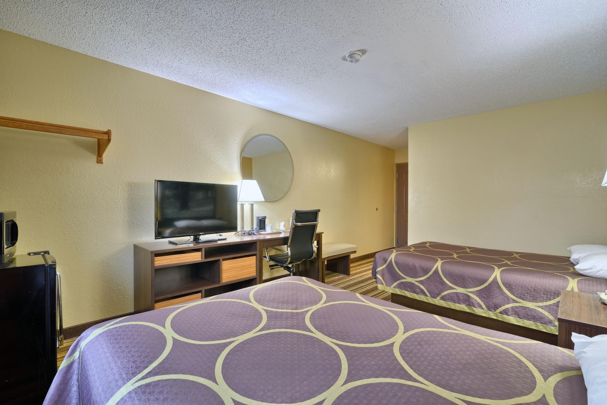 Super 8 By Wyndham Latham - Albany Airport Hotel Ngoại thất bức ảnh